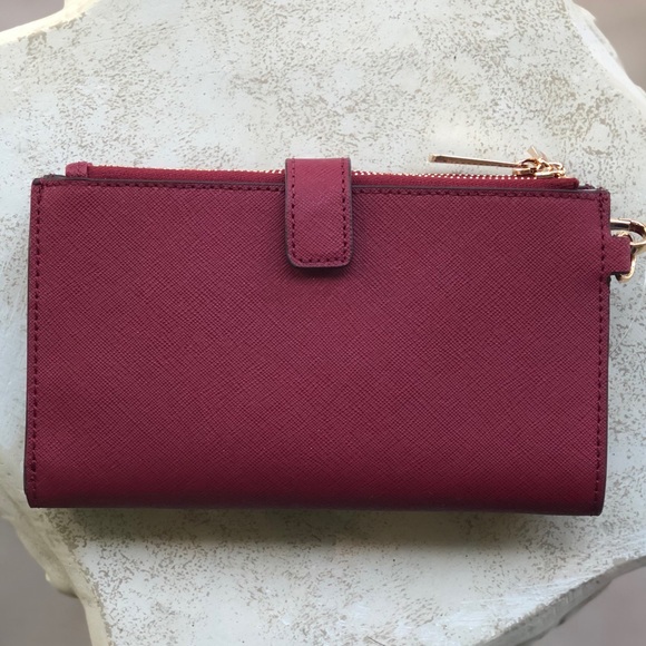 Michael Kors Jet Set Double Zipper Phone Wallet - Picture 2 of 6